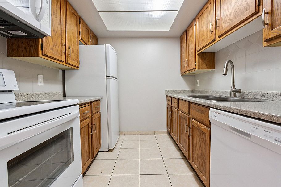 505 6595 Willingdon Avenue Burnaby, BC - 10