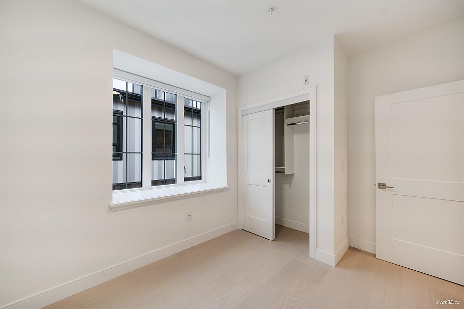 208 918 W 32nd Avenue Vancouver, BC - 19