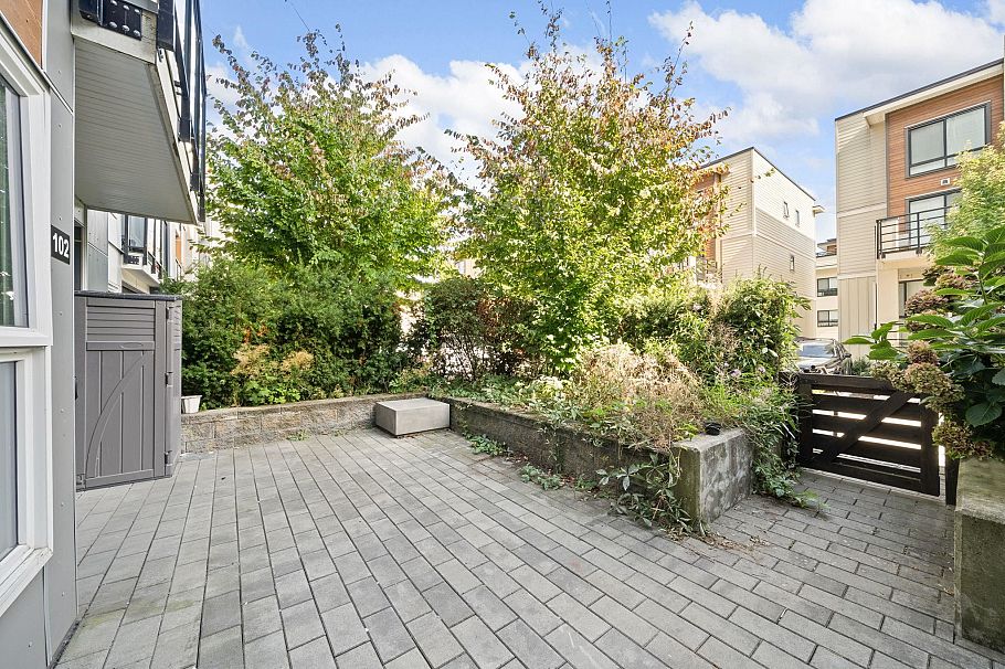 102 10177 River Drive Richmond, BC - 9