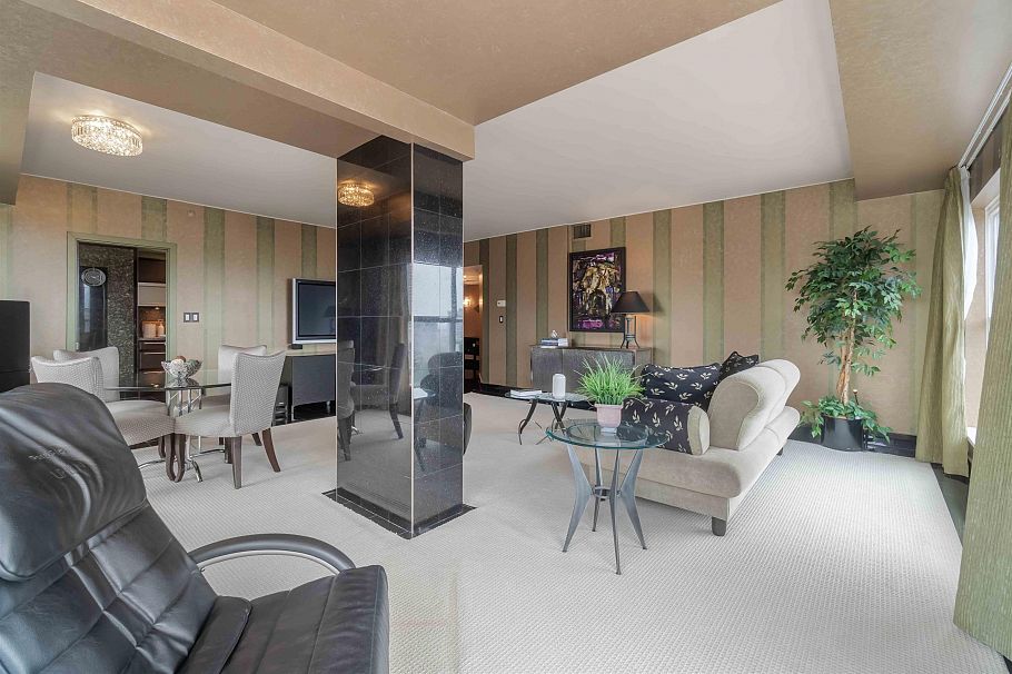 2201 909 Burrard Street Vancouver, BC - 10