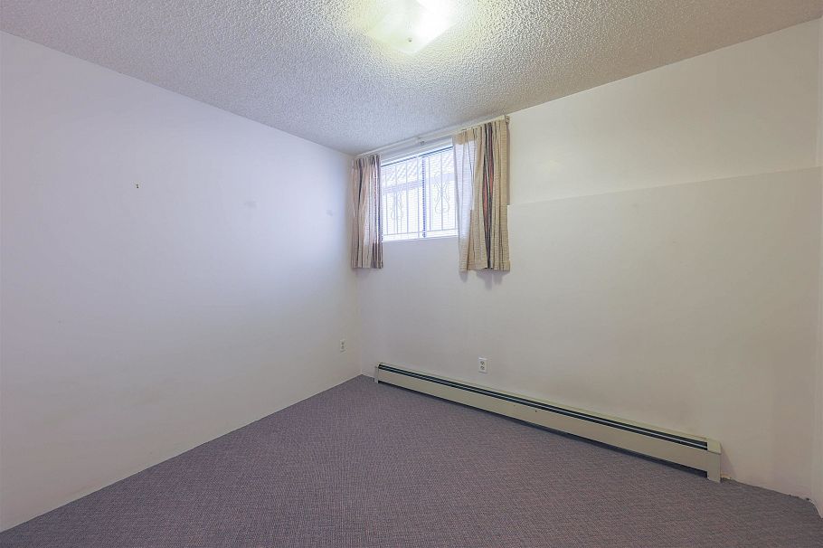 879 W 62nd Avenue Vancouver, BC - 24