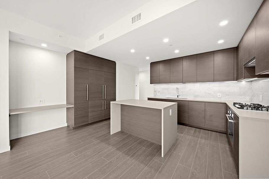 5907 2108 Gilmore Avenue Burnaby, BC - 10