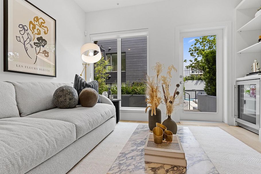 555 W 26th Avenue Vancouver, BC - 20