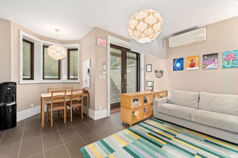 3138 W 42nd Avenue Vancouver, BC - 24