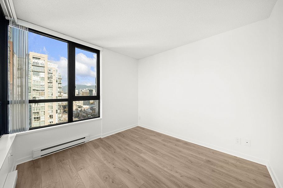 2701 928 Homer Street Vancouver, BC - 4