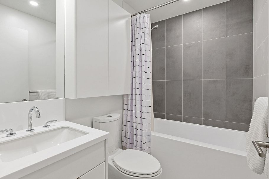 112 650 E 2nd Street North Vancouver, BC - 26