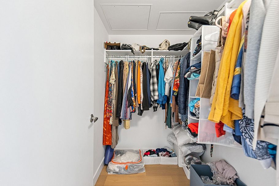 901 7228 Adera Street Vancouver, BC - 9