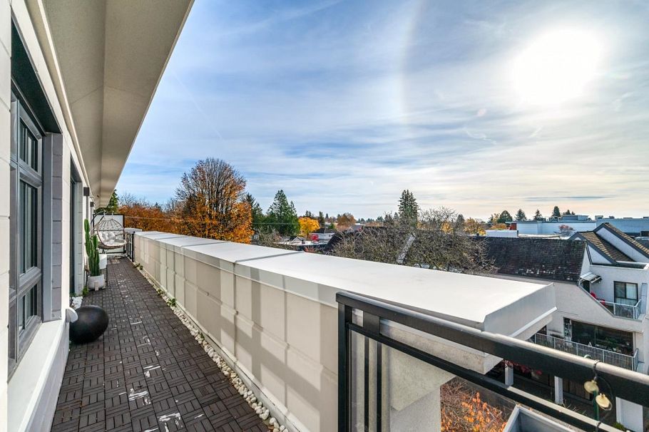 PH4 2089 W 43rd Avenue Vancouver, BC - 19