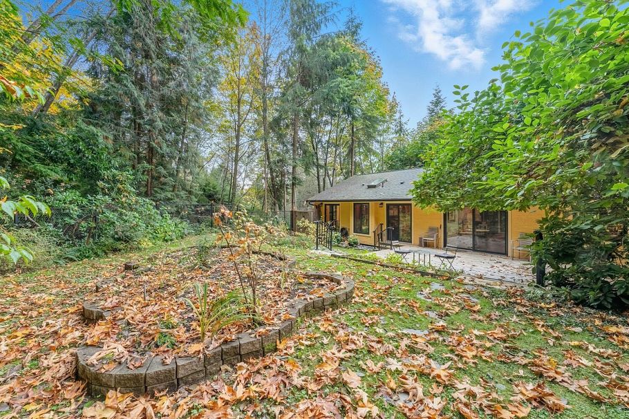 2336 Treetop Lane North Vancouver, BC - 19