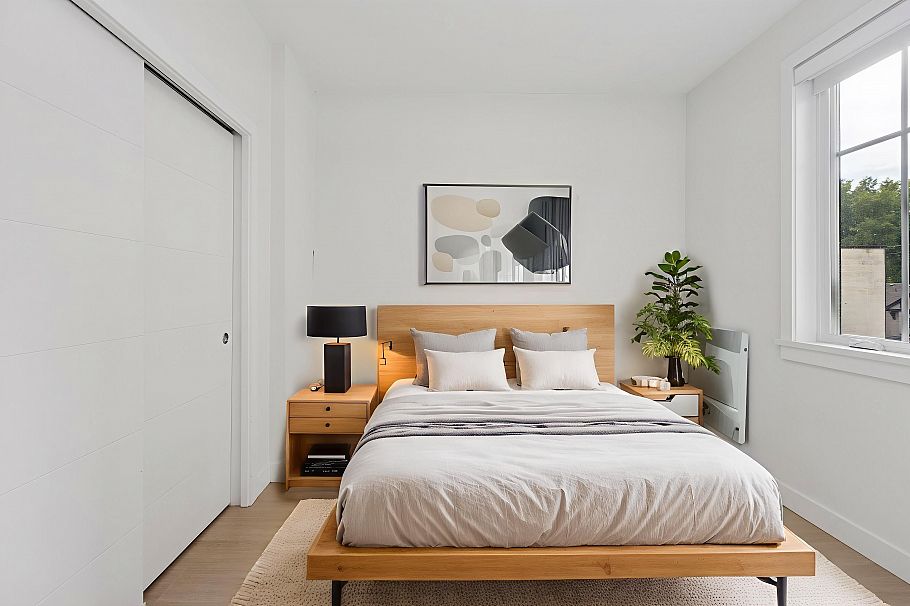 309 2528 Collingwood Street Vancouver, BC - 2