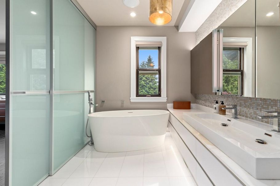 3138 W 42nd Avenue Vancouver, BC - 13