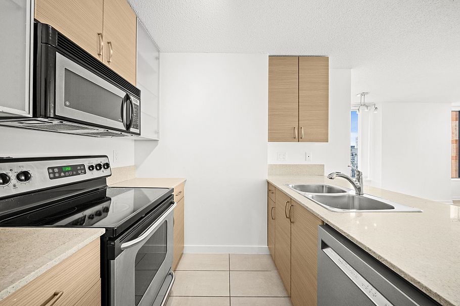 2701 928 Homer Street Vancouver, BC - 8