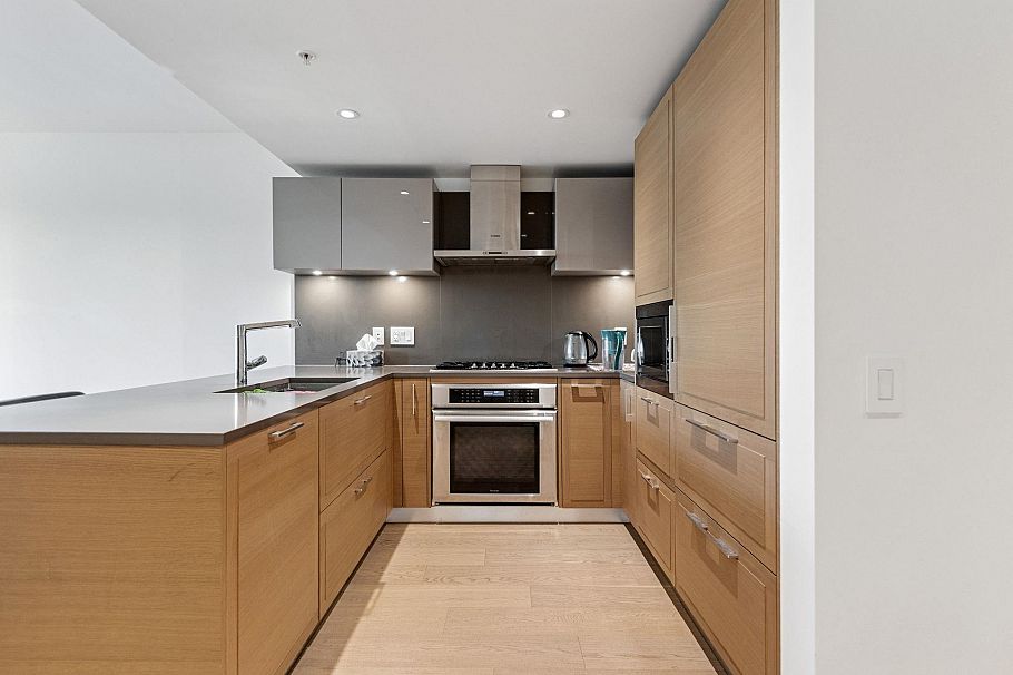 901 7228 Adera Street Vancouver, BC - 6