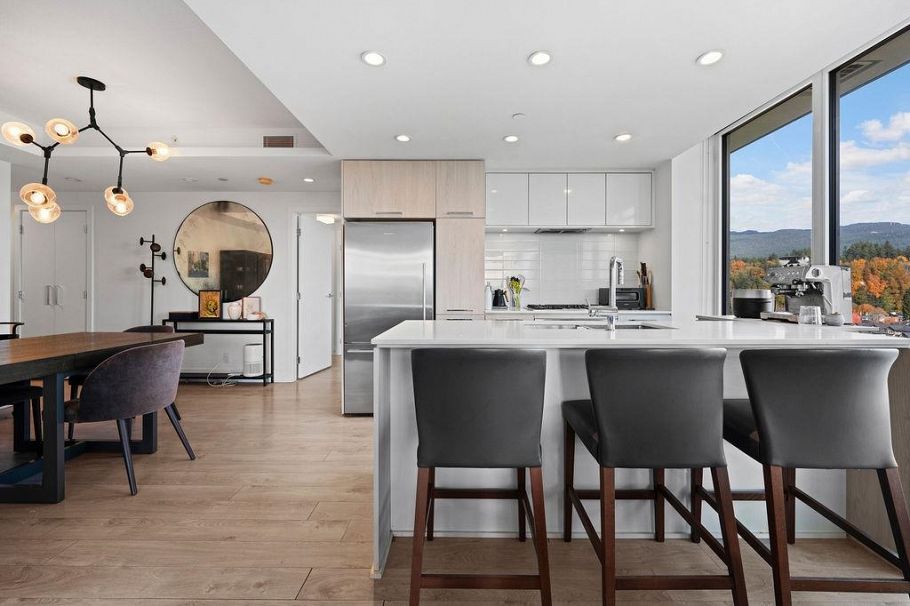 1003 680 Seylynn Crescent North Vancouver, BC - 1