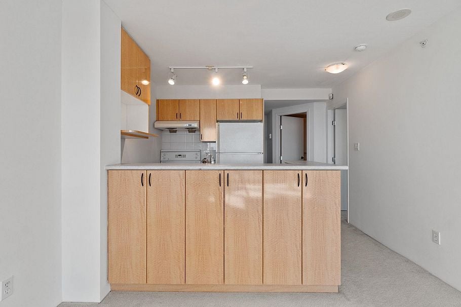 707 2763 Chandlery Place Vancouver, BC - 8