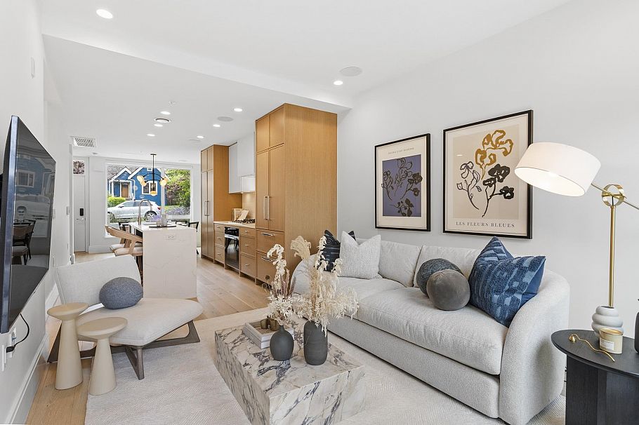 555 W 26th Avenue Vancouver, BC - 18