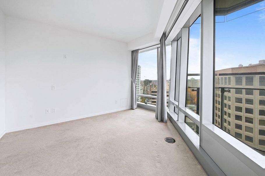 2705 1151 W Georgia Street Vancouver, BC - 16