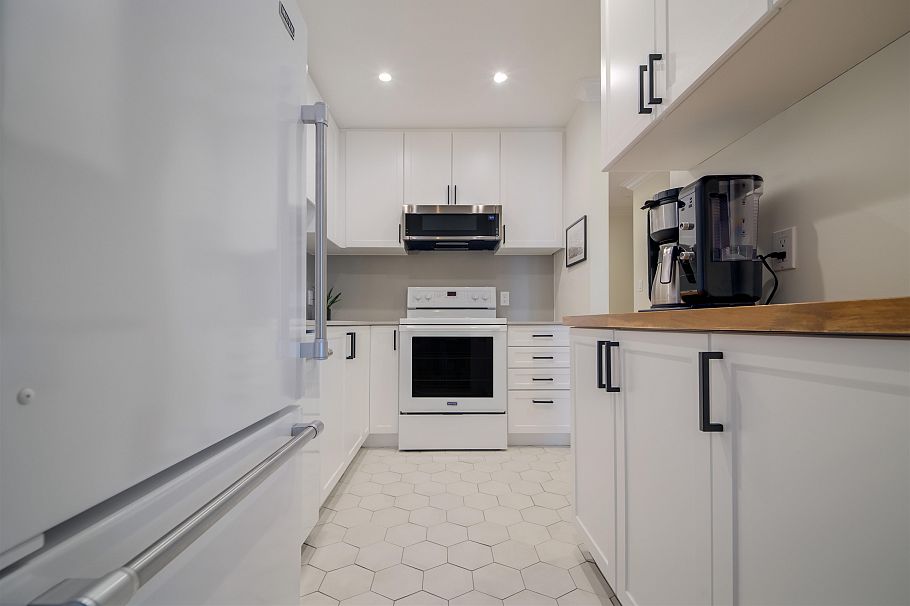 301 1868 E 11th Avenue Vancouver, BC - 10