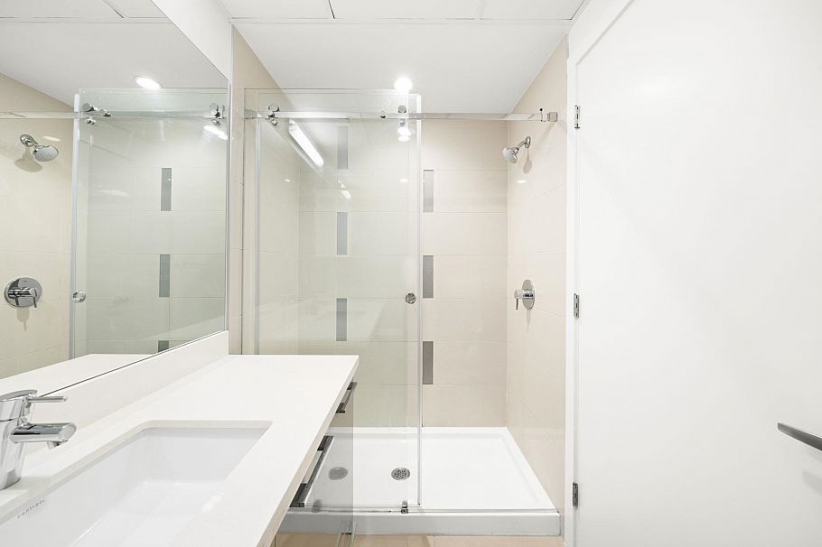 102 10177 River Drive Richmond, BC - 26