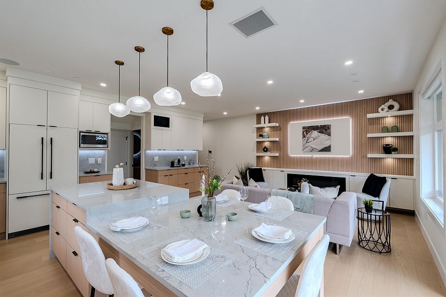 2 3576 E Pender Street Vancouver, BC - 6