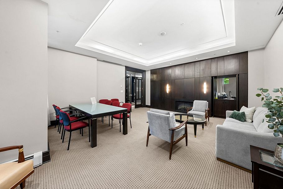 314 170 W 1st Street North Vancouver, BC - 29