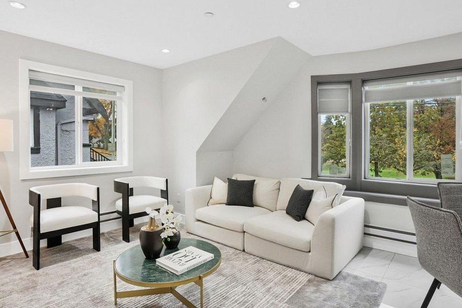 1018 E 24th Avenue Vancouver, BC - 13