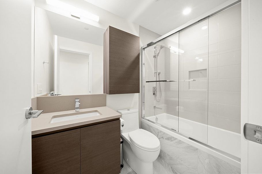 5907 2108 Gilmore Avenue Burnaby, BC - 16