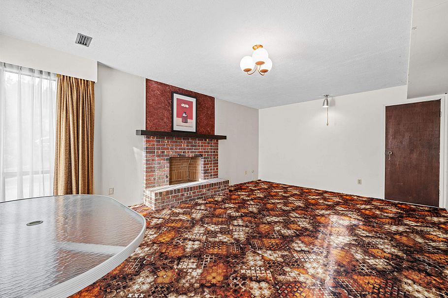 1006 Hendecourt Road North Vancouver, BC - 25