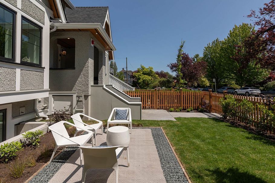 1141 W 33rd Avenue Vancouver, BC - 36