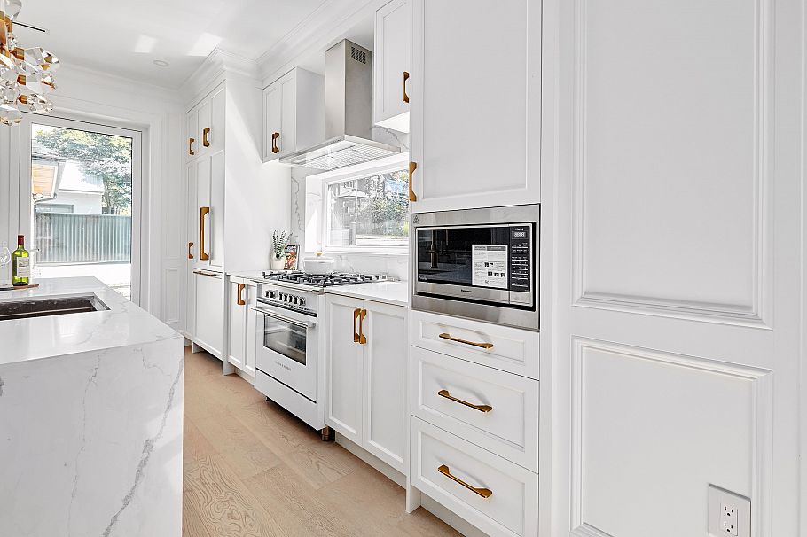 5081 Crown Street Vancouver, BC - 4