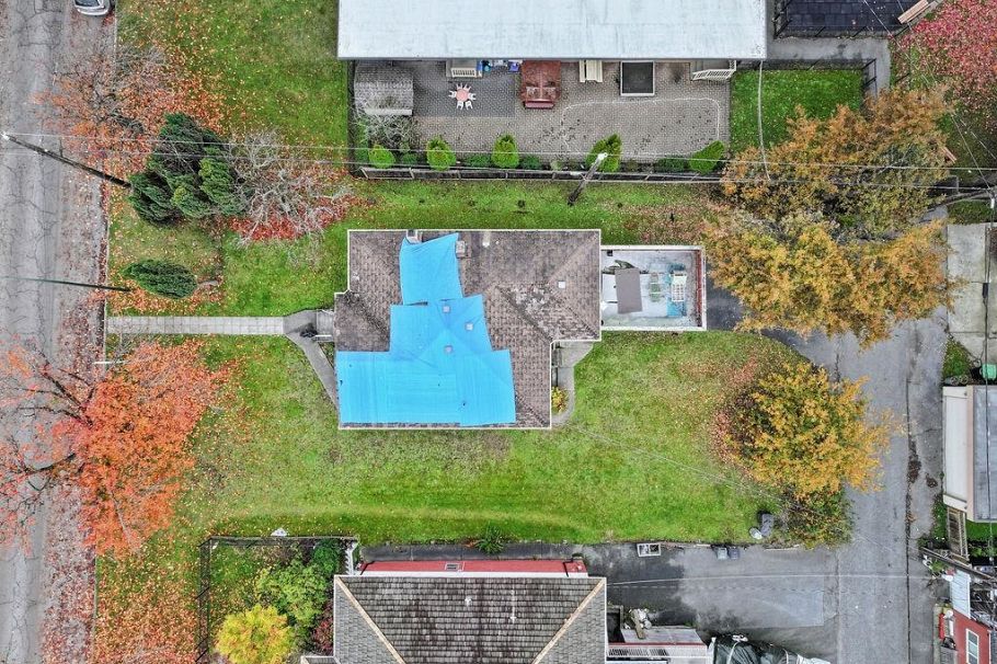 4868 Commercial Street Vancouver, BC - 10