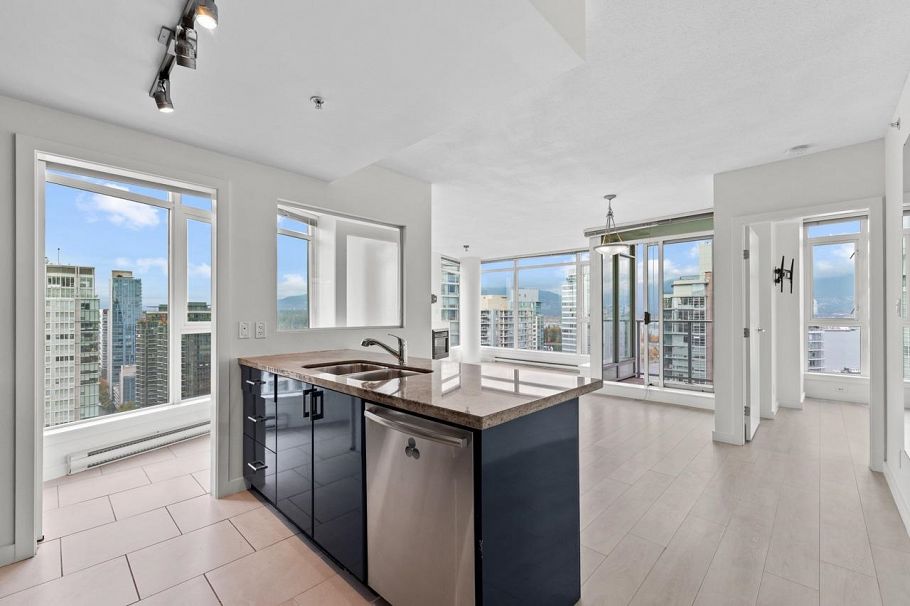 2601 1188 W Pender Street Vancouver, BC - 16