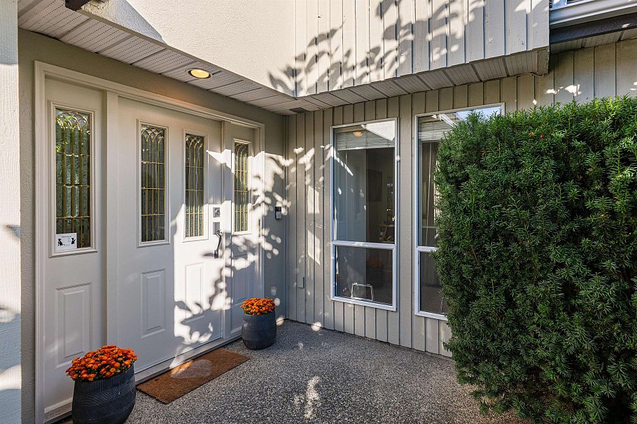 48 1001 Northlands Drive North Vancouver, BC - 2