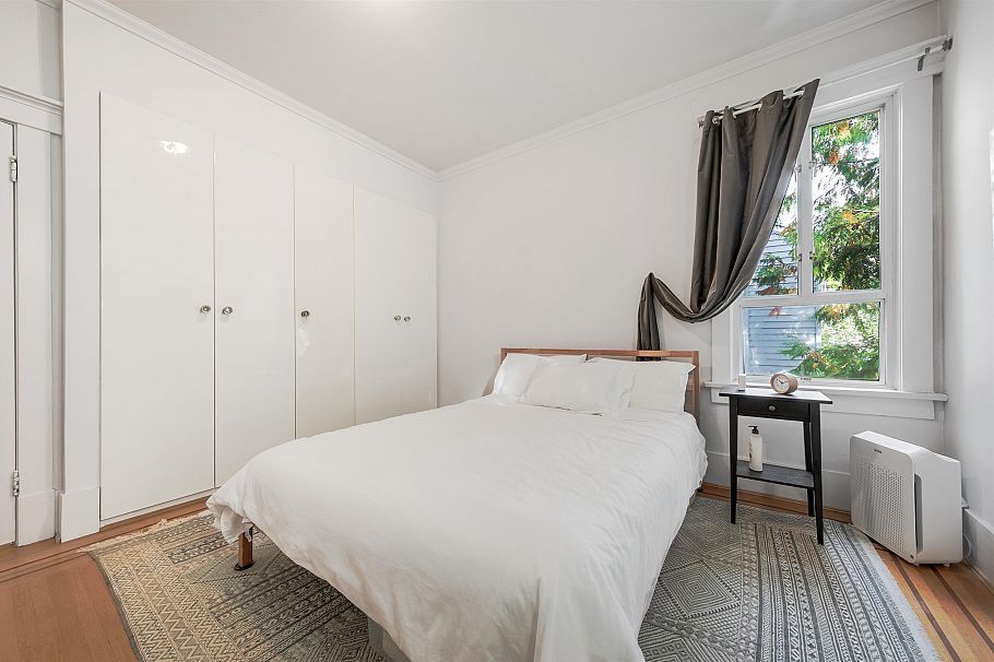 303 1131 W 11th Avenue Vancouver, BC - 18