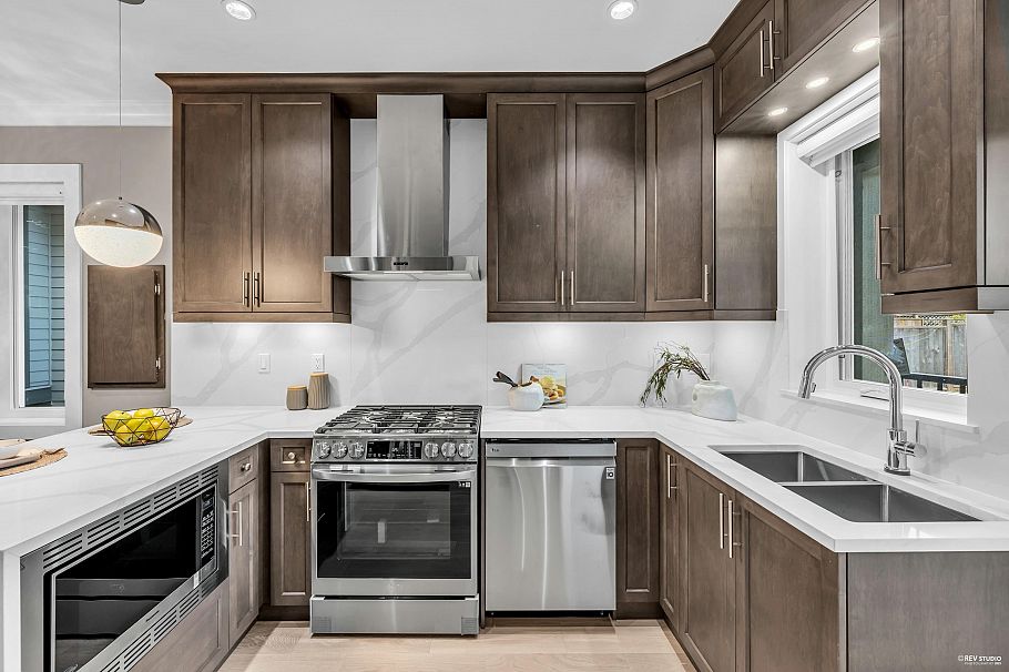 6530 Angus Drive Vancouver, BC - 8