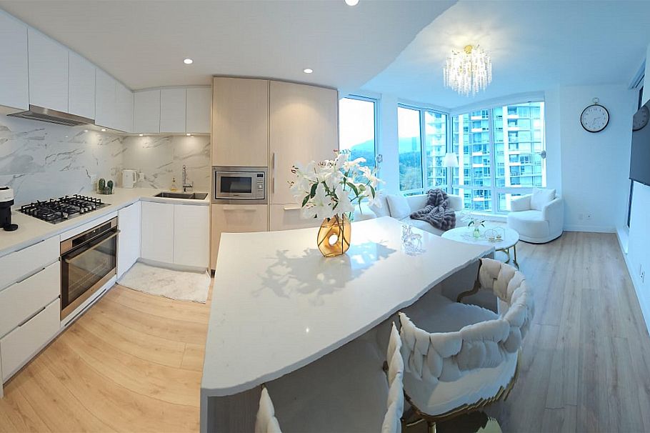 1902 1500 FERN STREET, North Vancouver BC V7J 0E6 North Vancouver, BC - 2