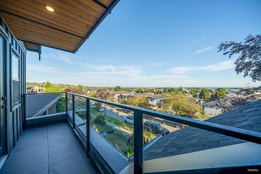 1167 E 63rd Avenue Vancouver, BC - 39