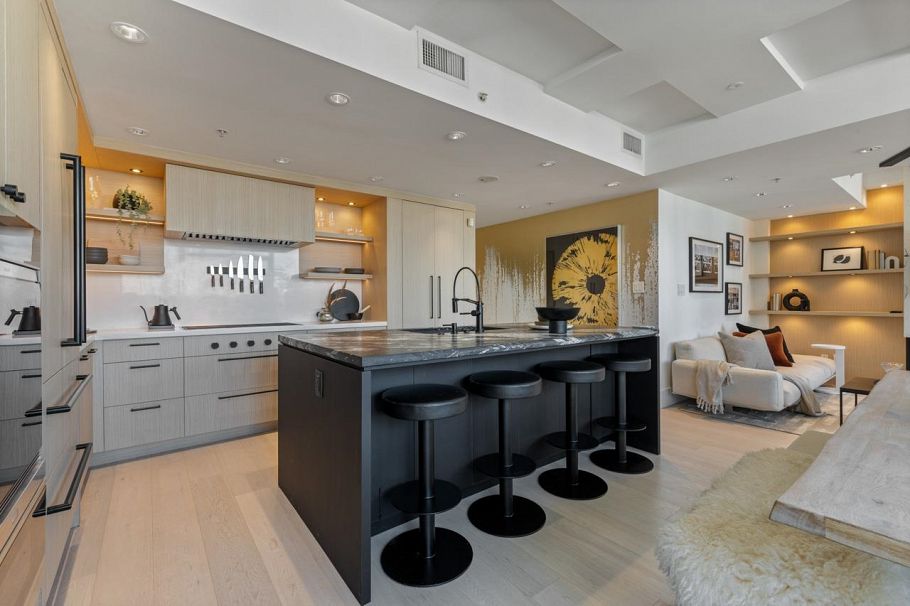 1902 1055 Richards Street Vancouver, BC - 11