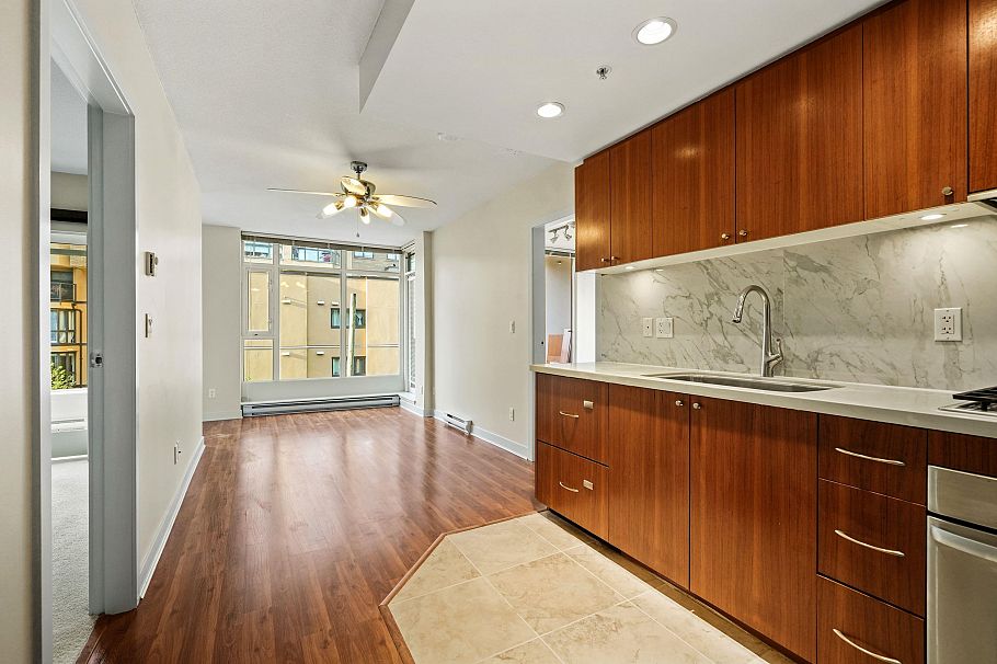 505 1133 Homer Street Vancouver, BC - 4