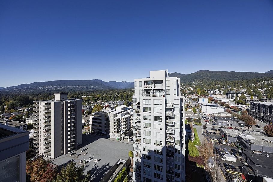 1702 121 W 16th Street North Vancouver, BC - 4