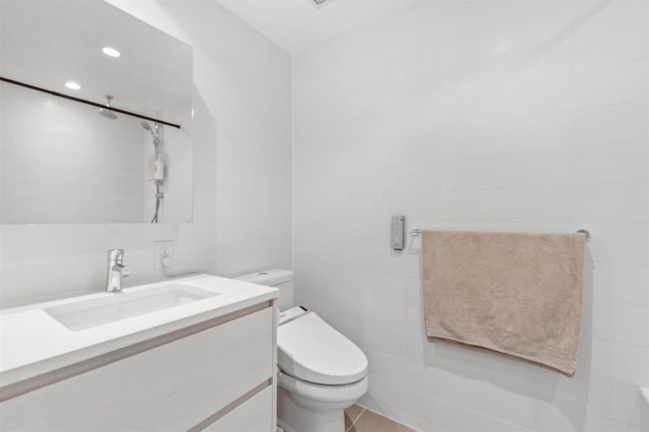 502 8188 Fraser Street Vancouver, BC - 10