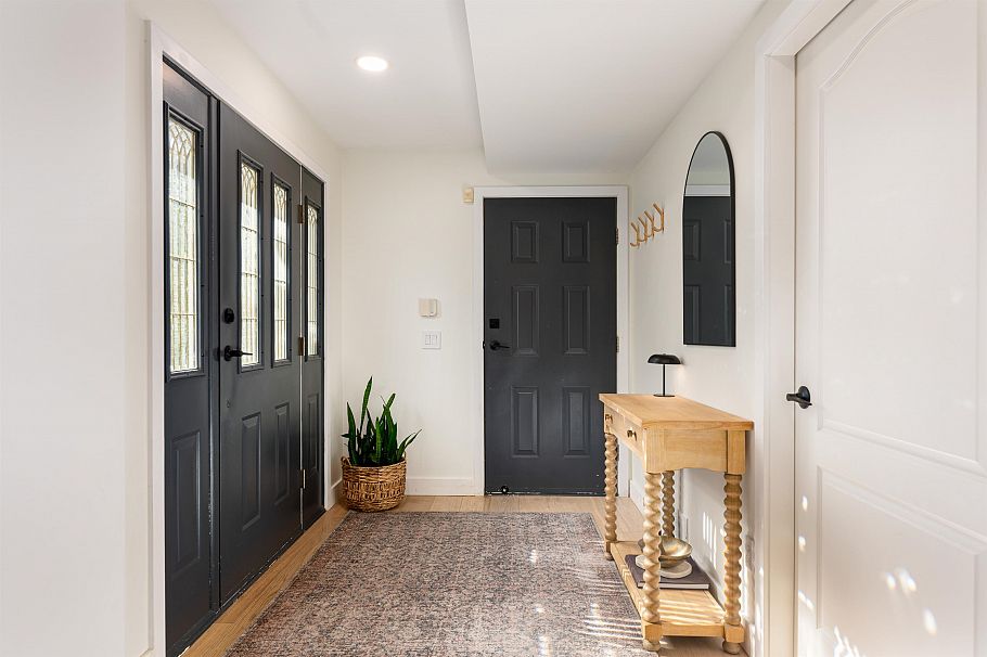 48 1001 Northlands Drive North Vancouver, BC - 3