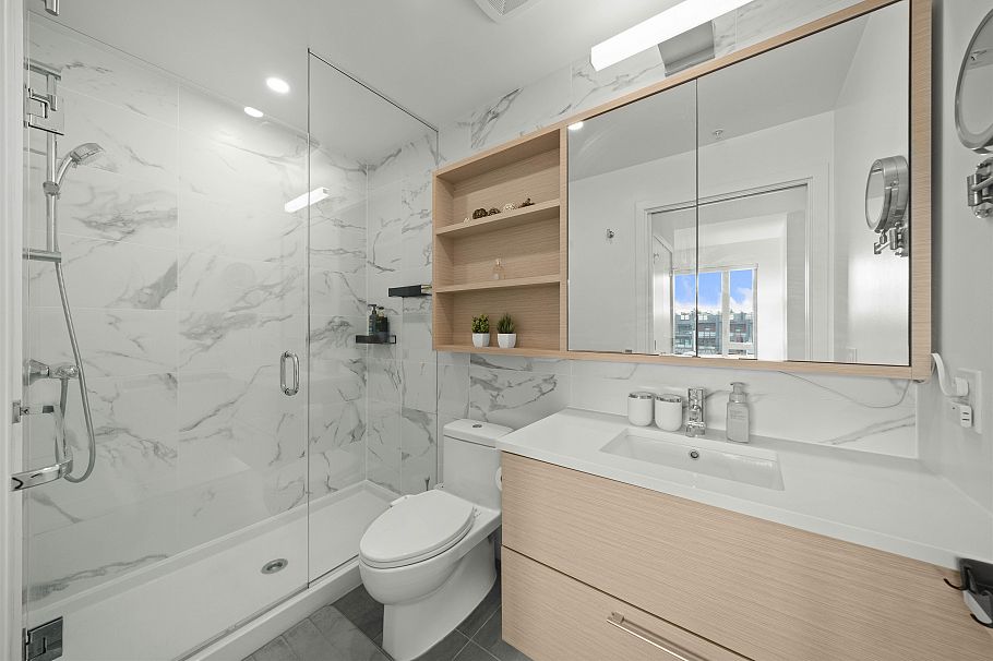 301 8888 Osler Street Vancouver, BC - 14