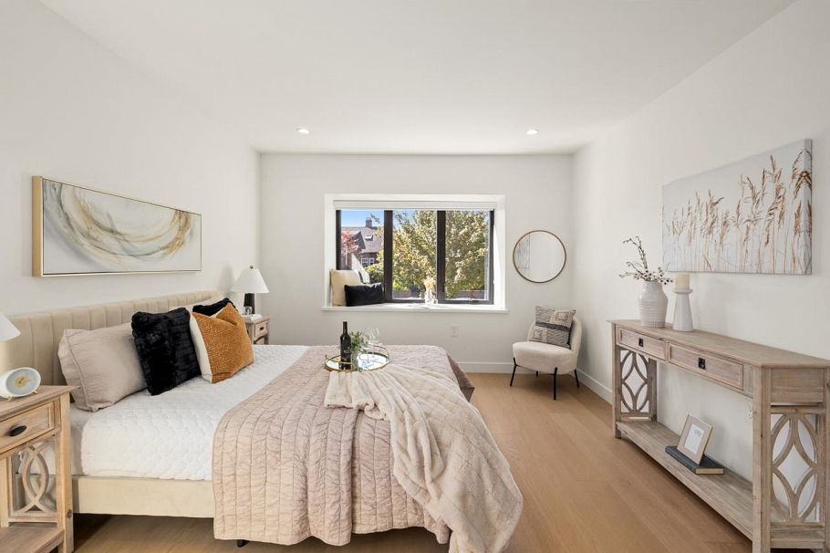 1 2247 Parker Street Vancouver, BC - 19