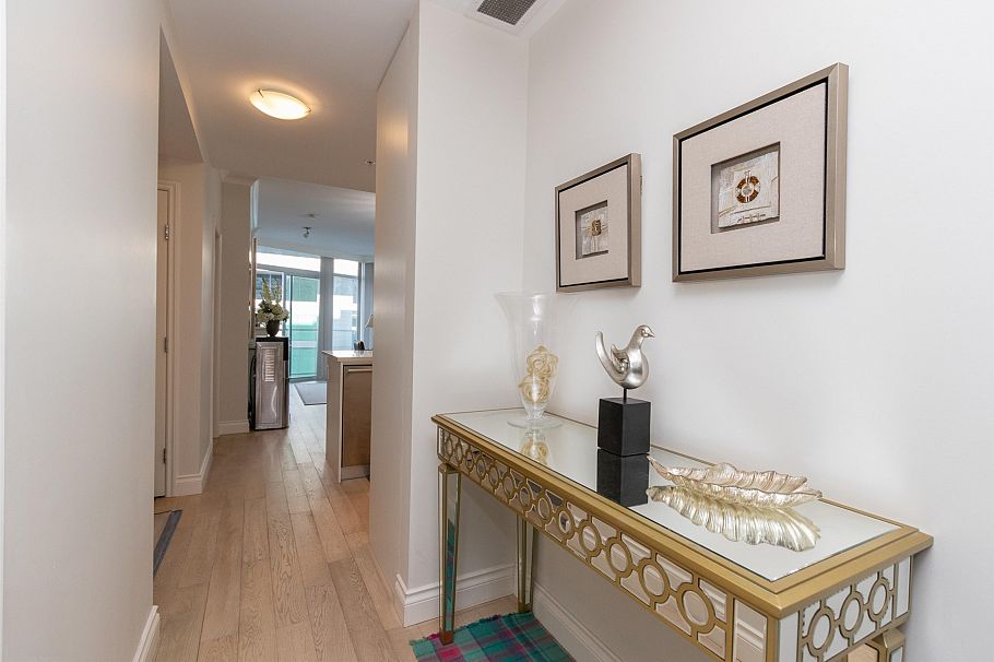 705 199 Victory Ship Way North Vancouver, BC - 17