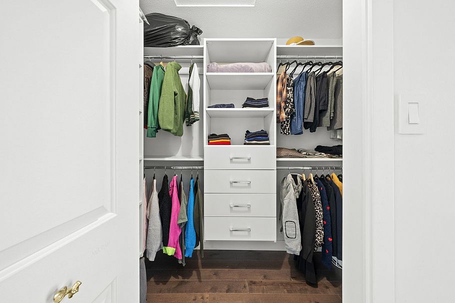 860 Ruckle Court North Vancouver, BC - 20