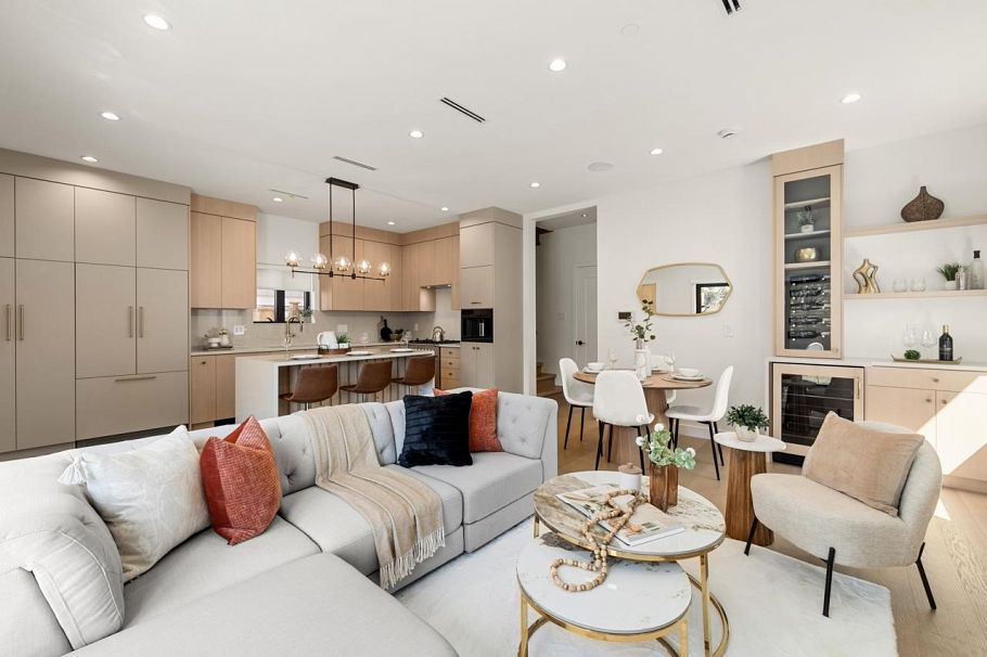 1 2247 Parker Street Vancouver, BC - 4