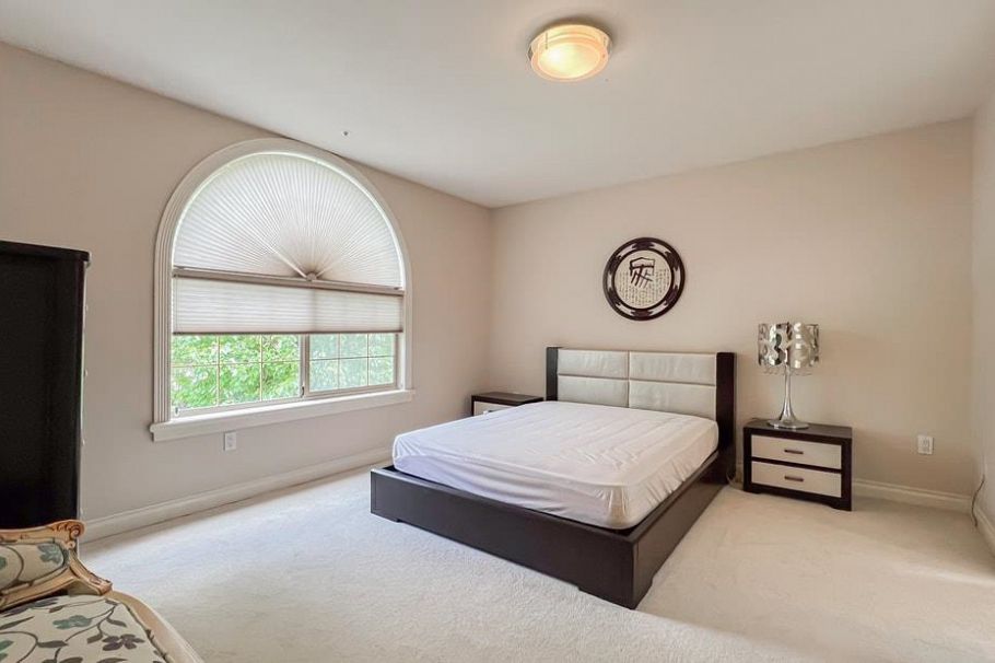 1556 W 62nd Avenue Vancouver, BC - 23