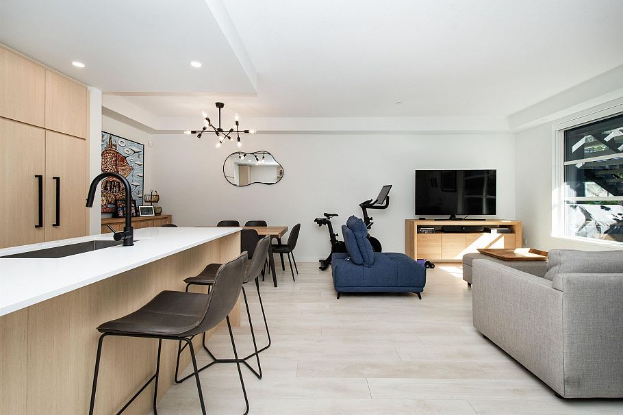 118 2045 Heritage Park Lane North Vancouver, BC - 8