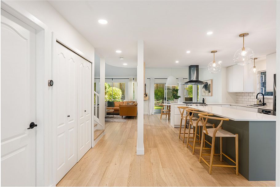 48 1001 Northlands Drive North Vancouver, BC - 5